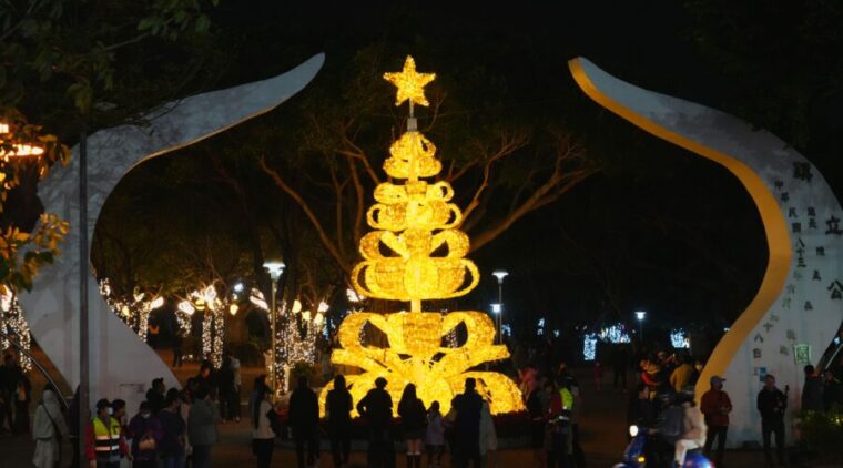 最浪漫光影盛宴!沙鹿嘉年華開幕首日湧入2萬人次