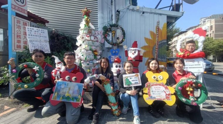 點亮永續聖誕 中市環保局打造「環保聖誕樹」成為溫馨打卡新亮點