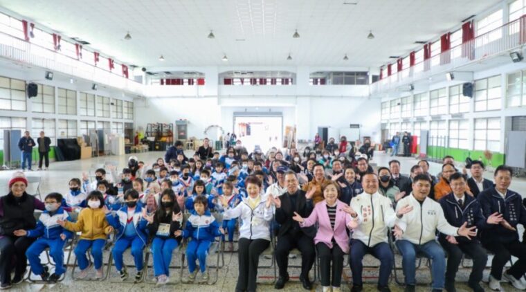 台中尚泳計畫啟動!大甲國小將新建一座有室內溫水游泳池的禮堂