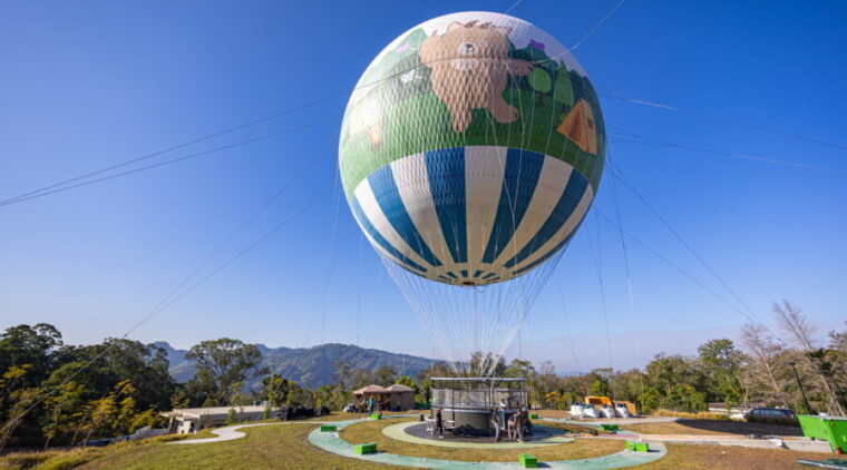 草屯九九峰氦氣球組裝完成 外型29日搶先曝光