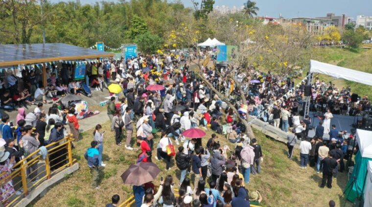 嘉義市「潮風鈴・黃花瘋音樂市集」3/7、3/8浪漫登場 邀您走進金黃花海,共赴春日音樂盛會