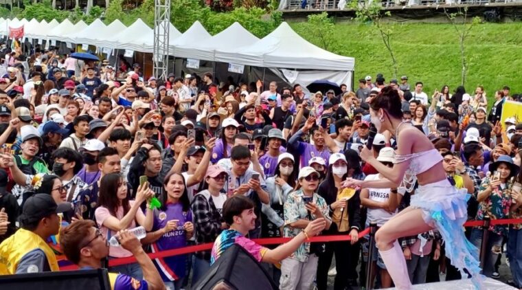 嗨翻碧潭泰國潑水節!3/22健康路跑+泰式美食音樂派對保證水!