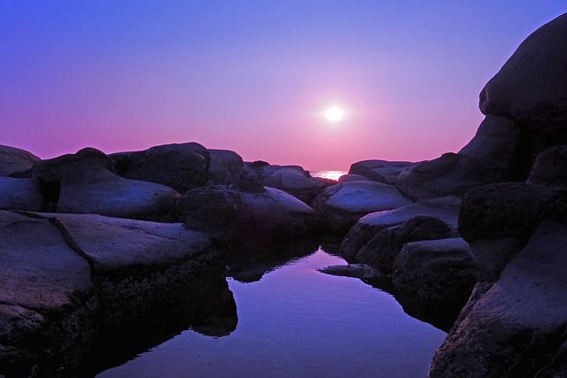 基隆親水季「暖暖遇見你」熱情開幕！吸引許多大小朋友前來戲水消暑